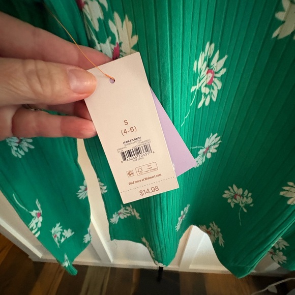 Joyspun Green Daisy Ribbed Pajama Set – Long Sleeve & Joggers – Small - Picture 5 of 6